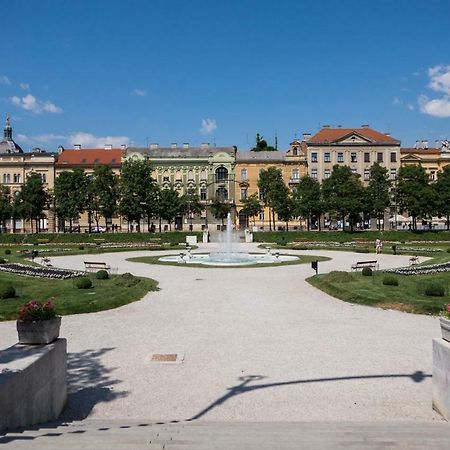 White Rose Apartment Загреб Екстериор снимка