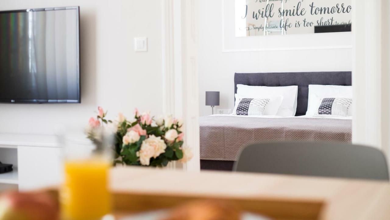 White Rose Apartment Загреб Екстериор снимка