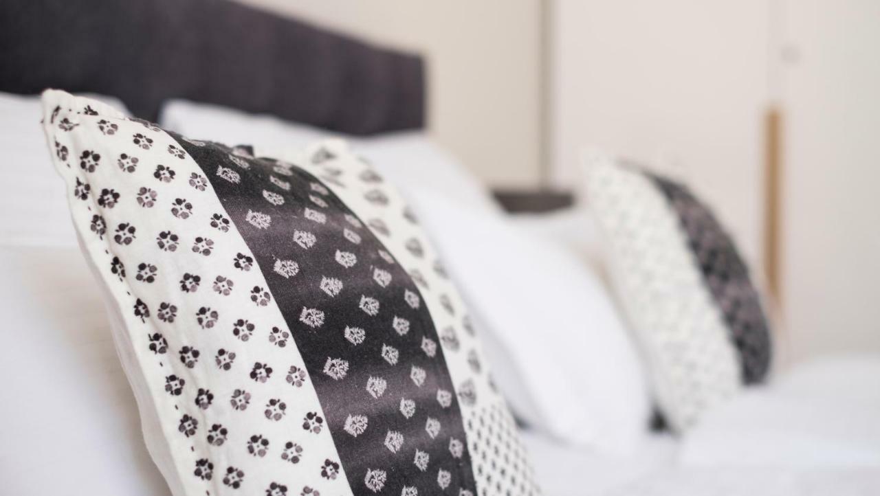 White Rose Apartment Загреб Екстериор снимка